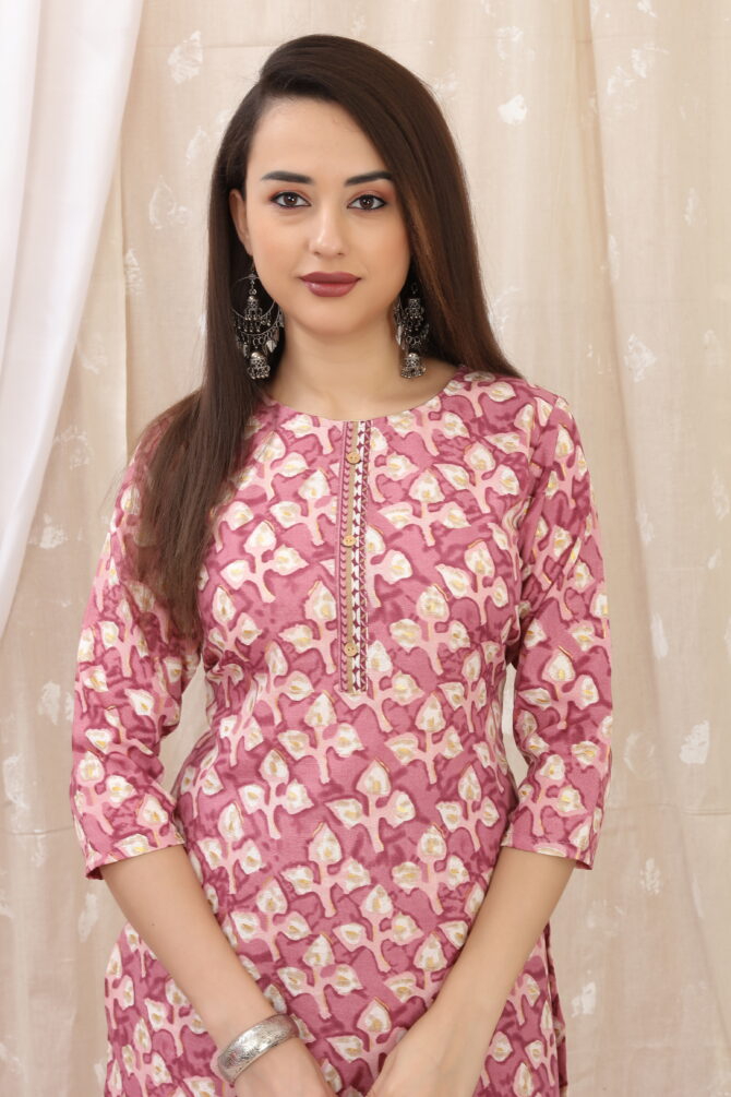 Pink Women Cotton Fabric Straight Kurti With Pant