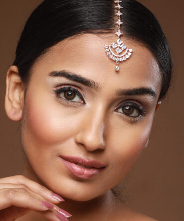 Rose Gold-Plated White D-Studded Handcrafted Maang Tikka