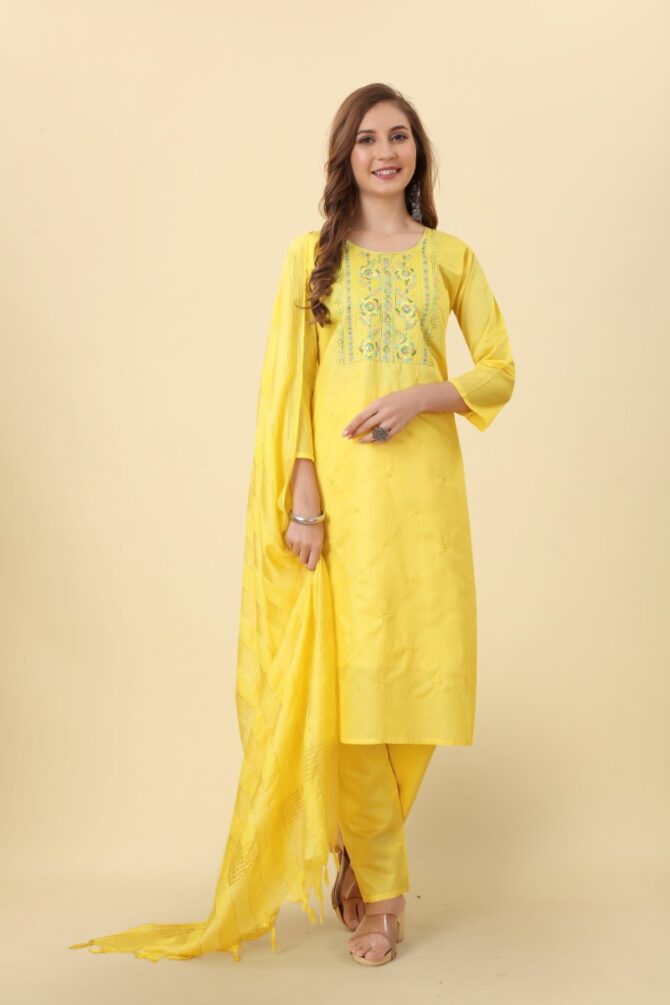 Yellow Chanderi Kurta Set with Dupatta for Festive Occasion
