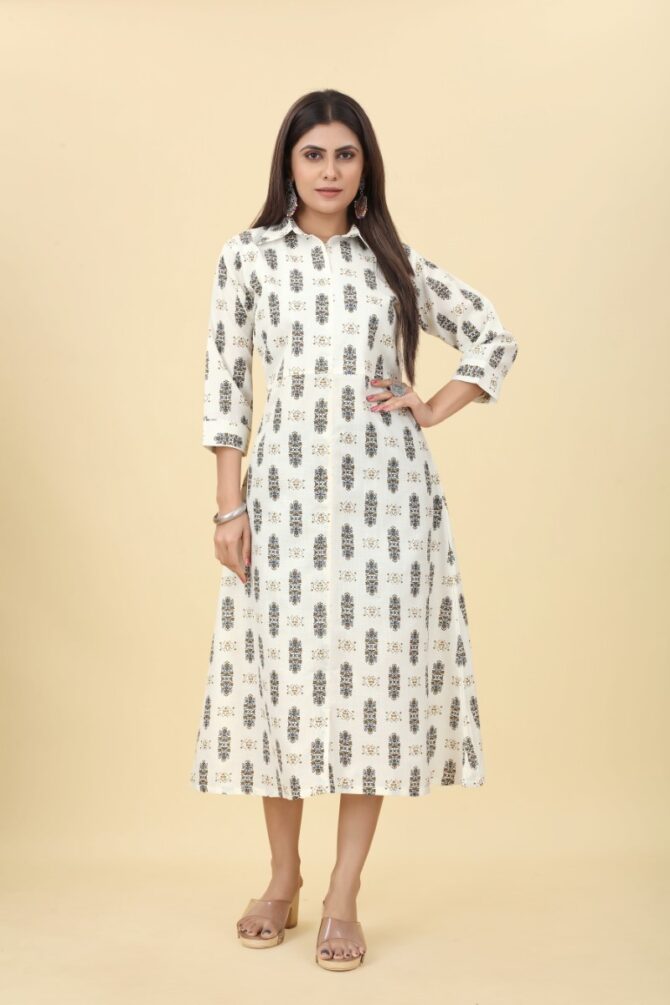 White and Black Printed Collar Kurta
