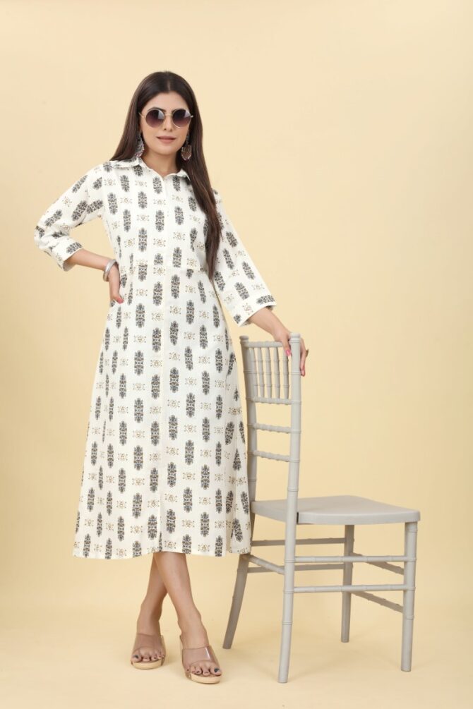 White and Black Printed Collar Kurta