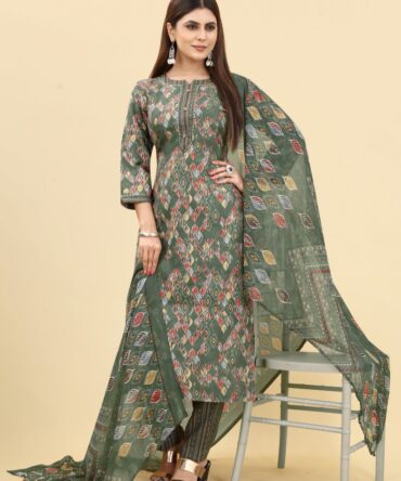 Cotton Printed Green Women Solid Straight Kurta With Trouser & Dupatta