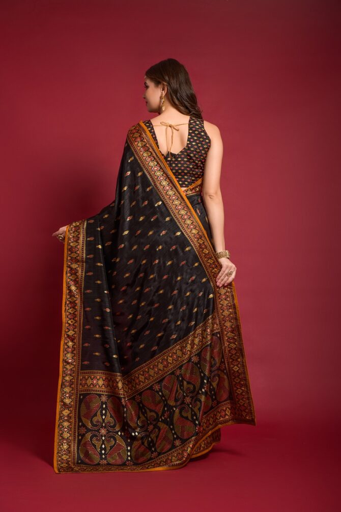 Kalindari Smooth  Silk Traditional  Saree (Black)